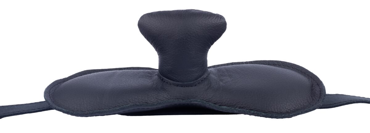 baillon en cuir pour esclave 5 scaled
