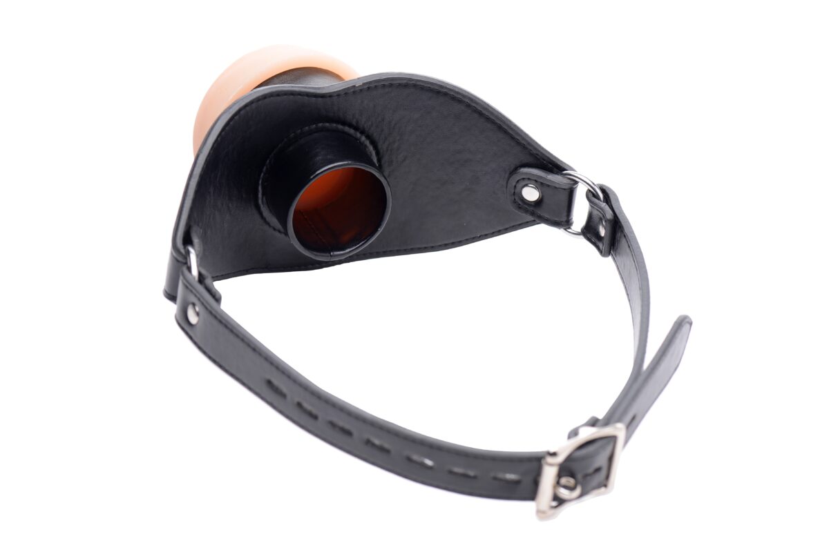 baillon pussy face 4 scaled