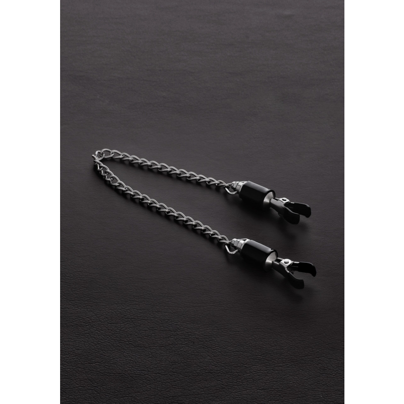 barrel tit clamps with chain pair 1 scaled