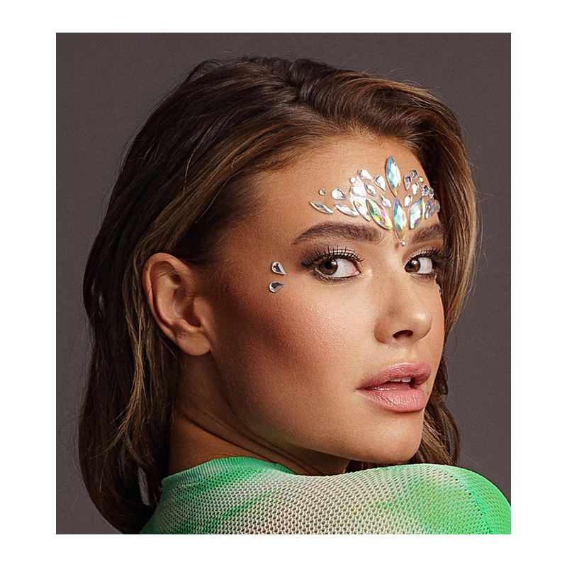 body decollete en v brianna dazzling avec strass facial 10