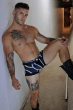 boxer circuit breaker noir gris 9
