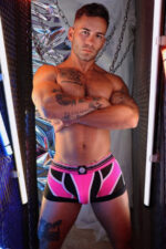 boxer circuit breaker rose 2