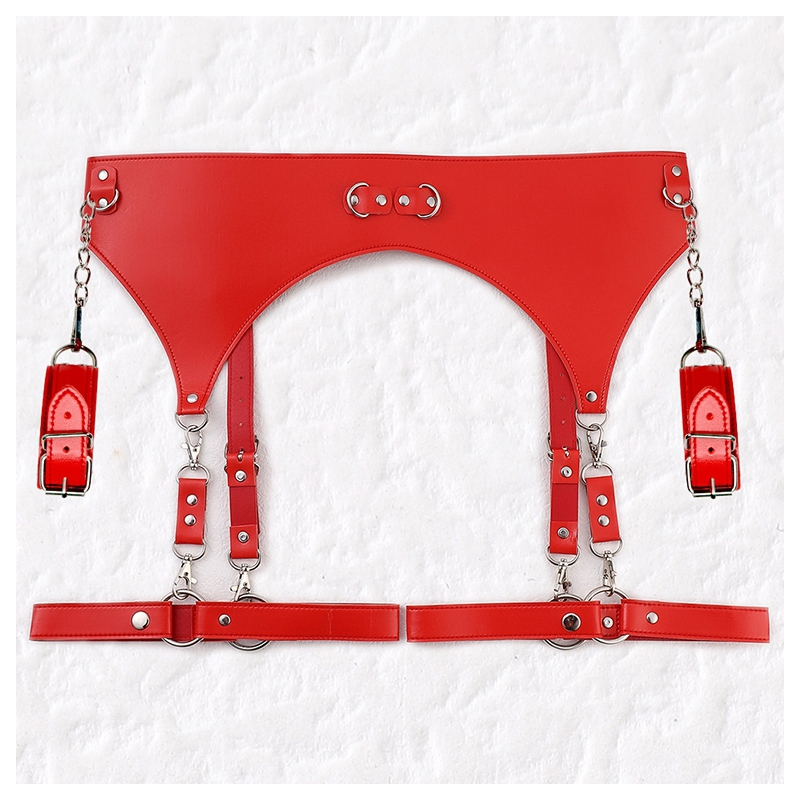 ceinture porte jarretelles et menottes rouge 1
