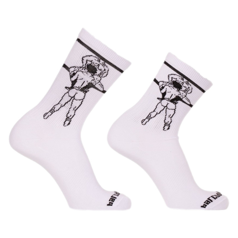 chaussettes blanches blowjob barcode