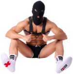 chaussettes blanches fucker sneakxx 1 scaled