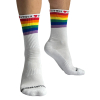 chaussettes blanches pride love sitges