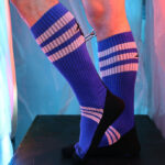 chaussettes hautes retro remix bleues