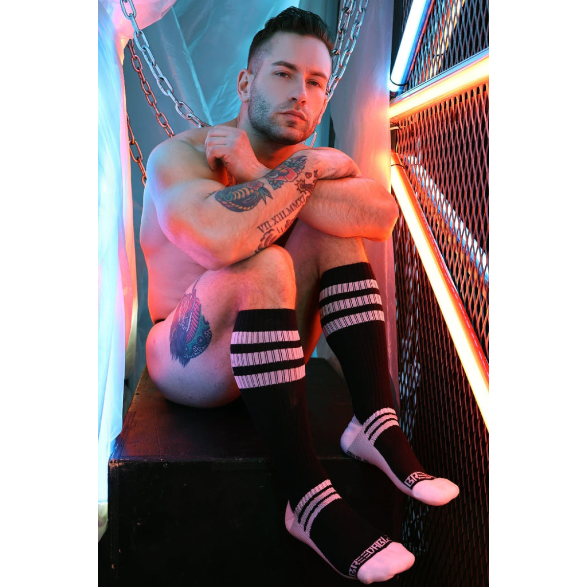 chaussettes hautes retro remix noires 2