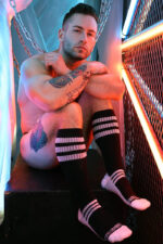 chaussettes hautes retro remix noires 2