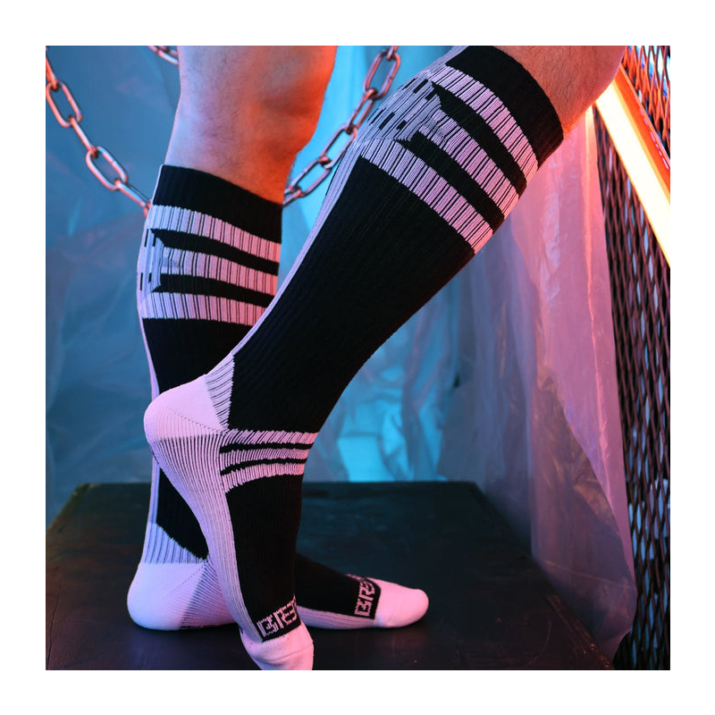 chaussettes hautes retro remix noires