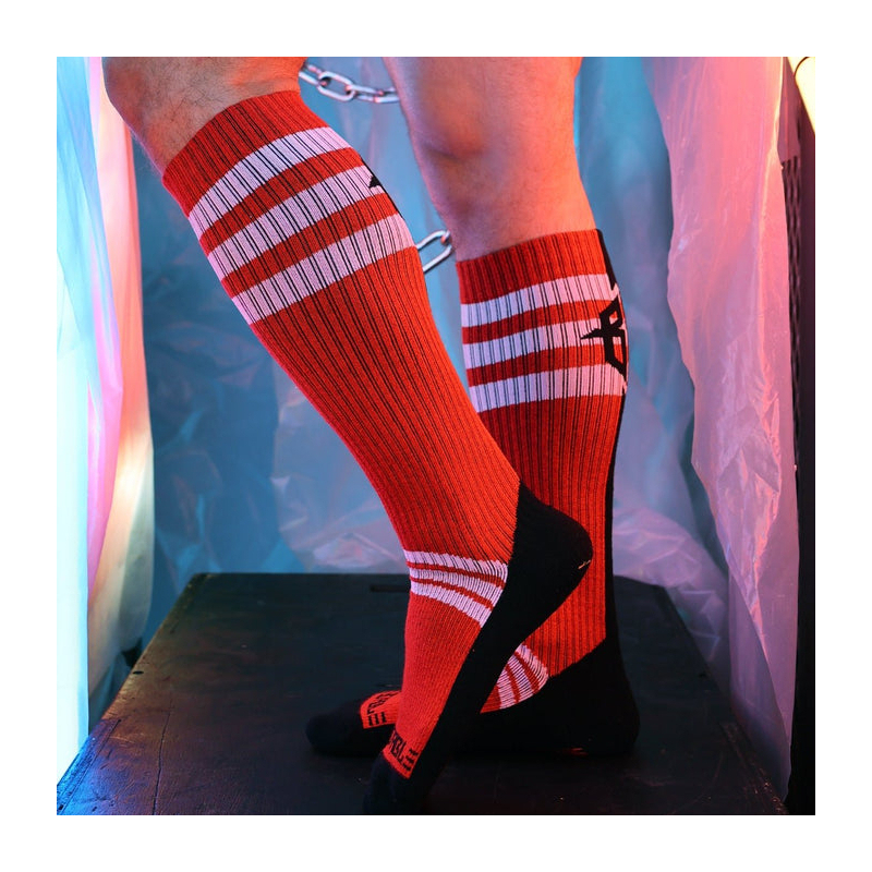 chaussettes hautes retro remix rouges