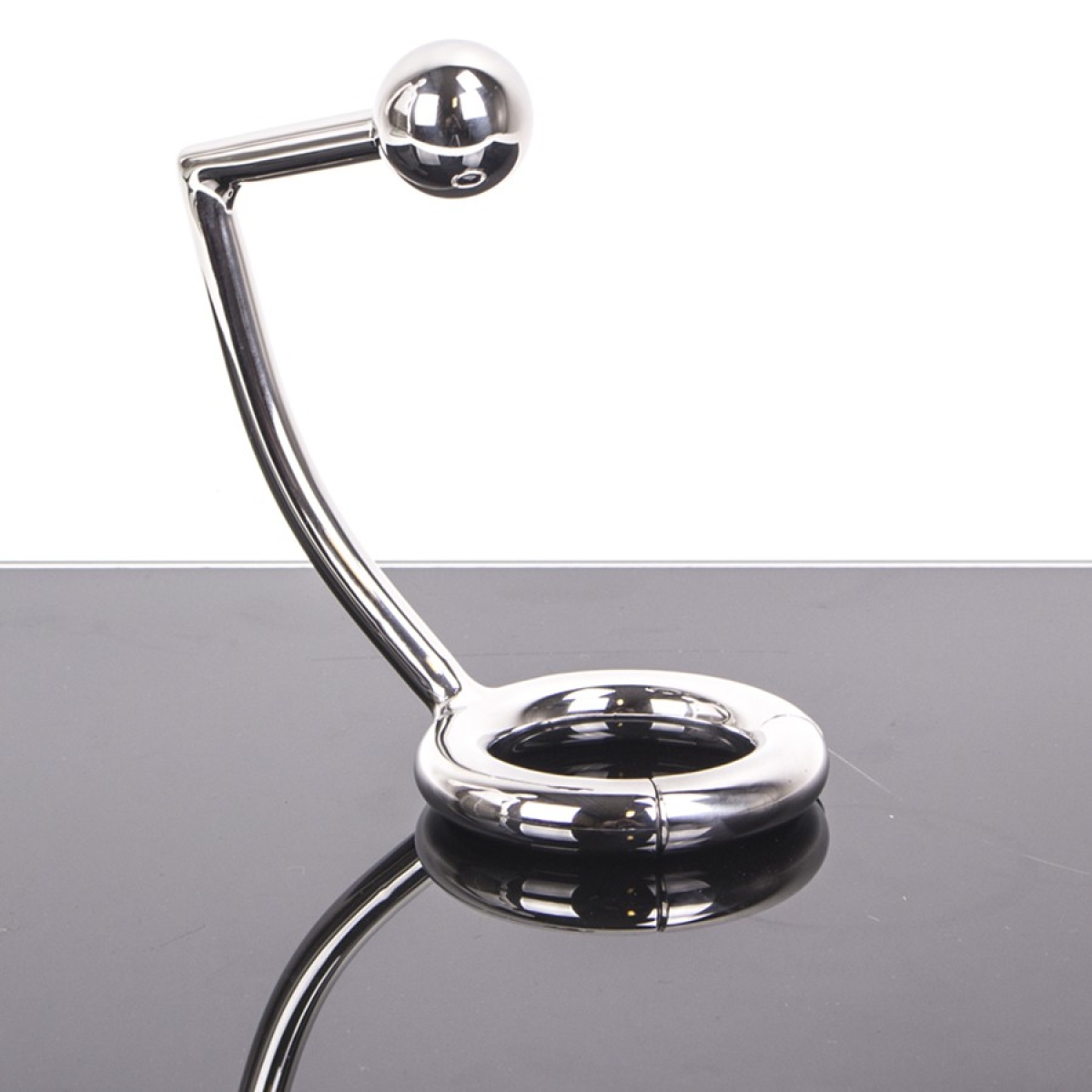 cockring magnetique avec crochet boule 4