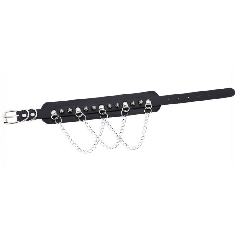 collier a pointes piky noir argente 2