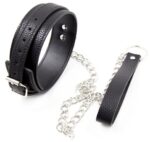 collier avec chaine metal pety noir 1