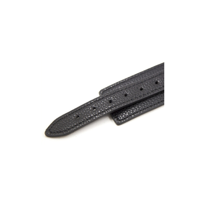 collier avec chaine metal pety noir 3