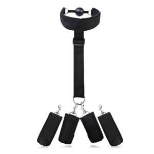 collier baillon et liens bondage