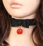 collier ding fly noir 3