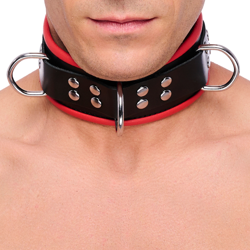 collier en cuir avec 3 anneaux d rouge