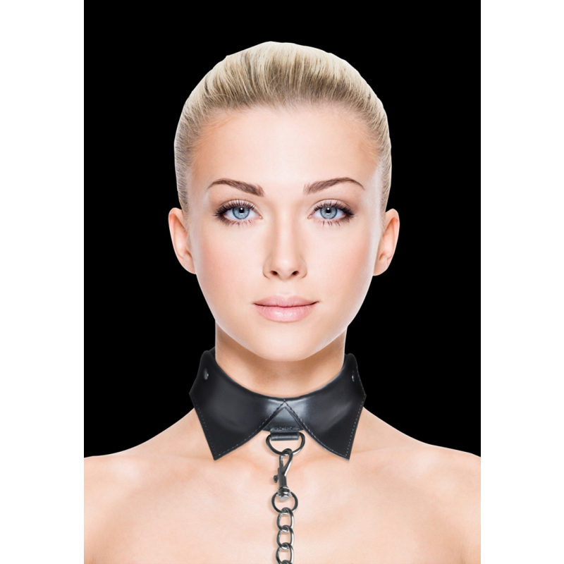 collier laisse shirt noir 2