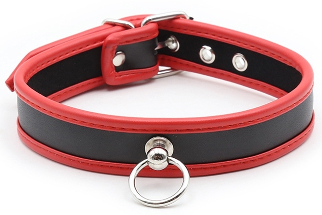 collier o ring simili noir rouge