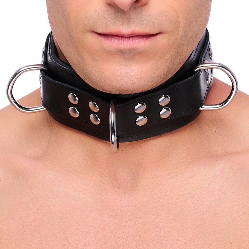 collier rembourre en cuir avec anneaux d noir