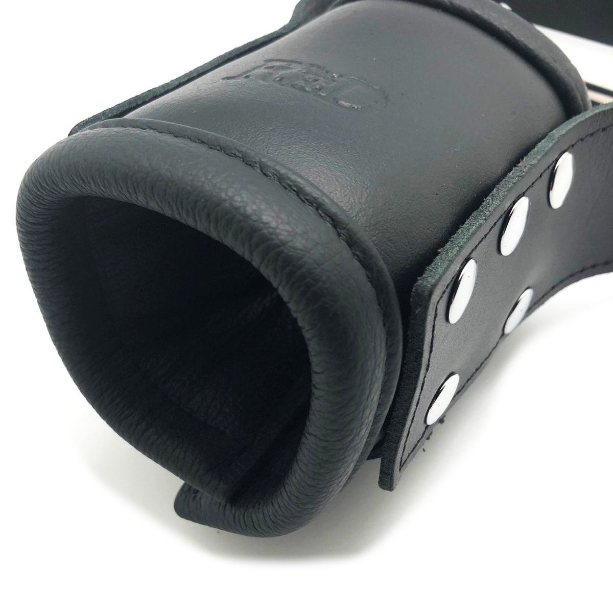 deluxe menottes suspension en cuir mains 4