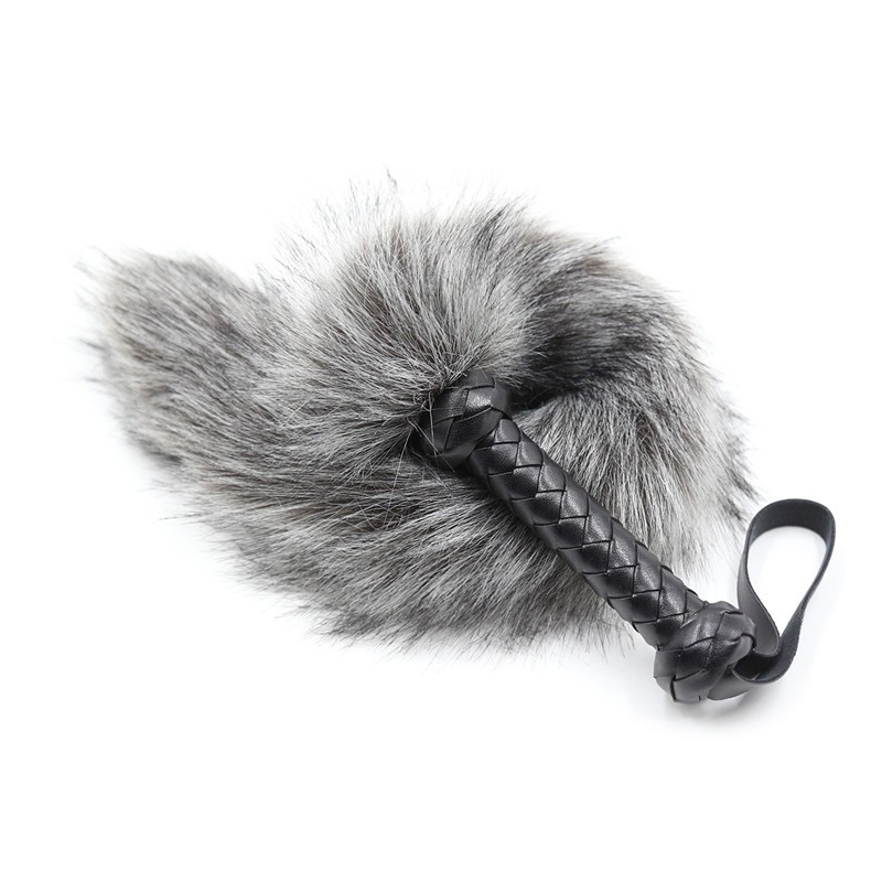 fouet pour caresse gris 45cm 3