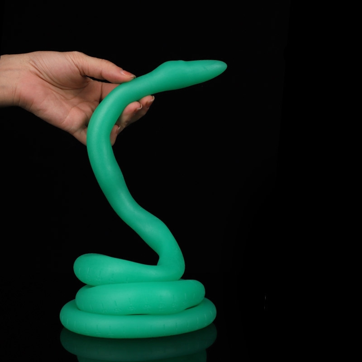 gode long ultra snake 120 x 27cm vert