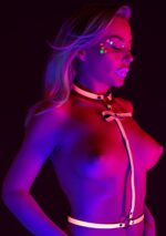 harnais sexy glow in the dark lxl rose 1