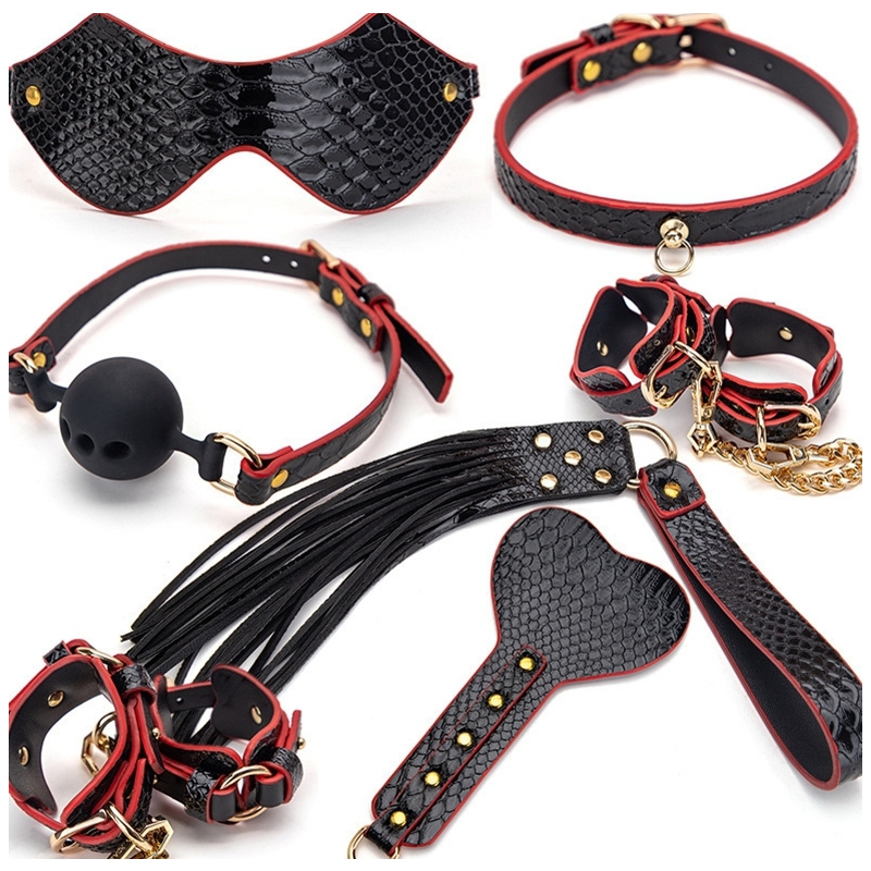 kit bdsm 7 pieces caiman noir rouge