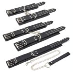 kit menottes et collier double pin noir