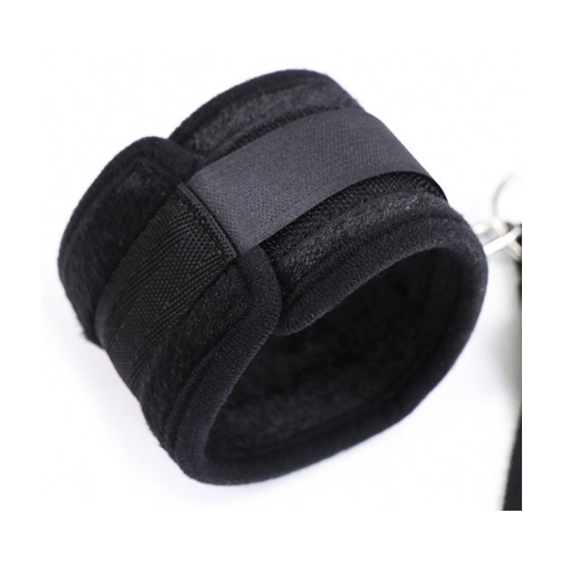 lien et menottes bed restraint 6