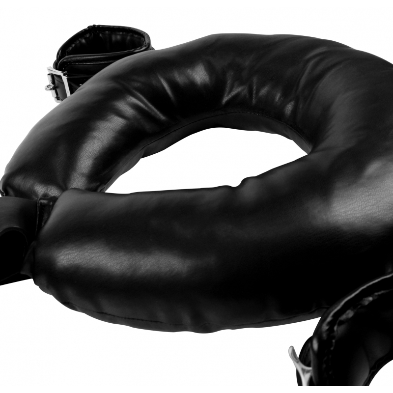 mainteneur de position padded sling avec menottes 4