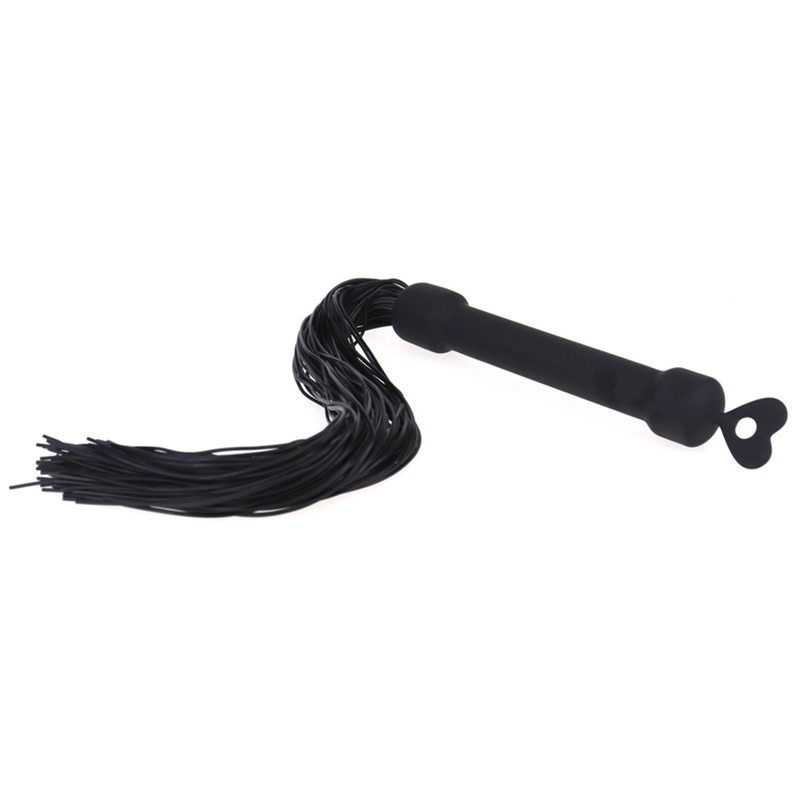 martinet en silicone 48 lanieres 1