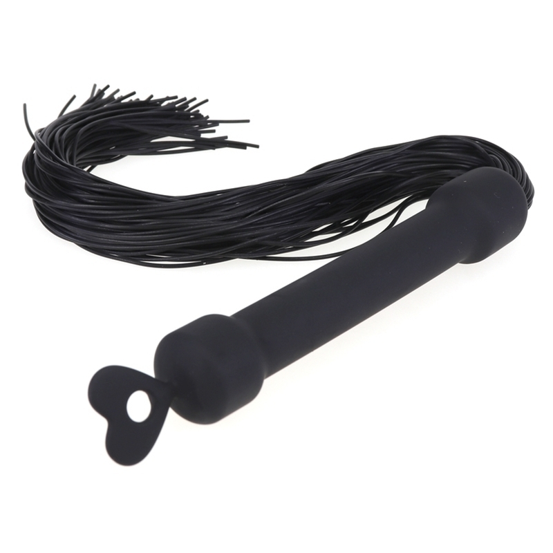 martinet en silicone 48 lanieres 4
