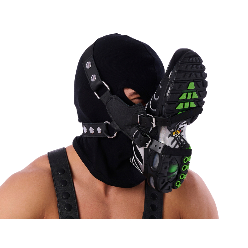 masque en cuir sniff my sneaker 1