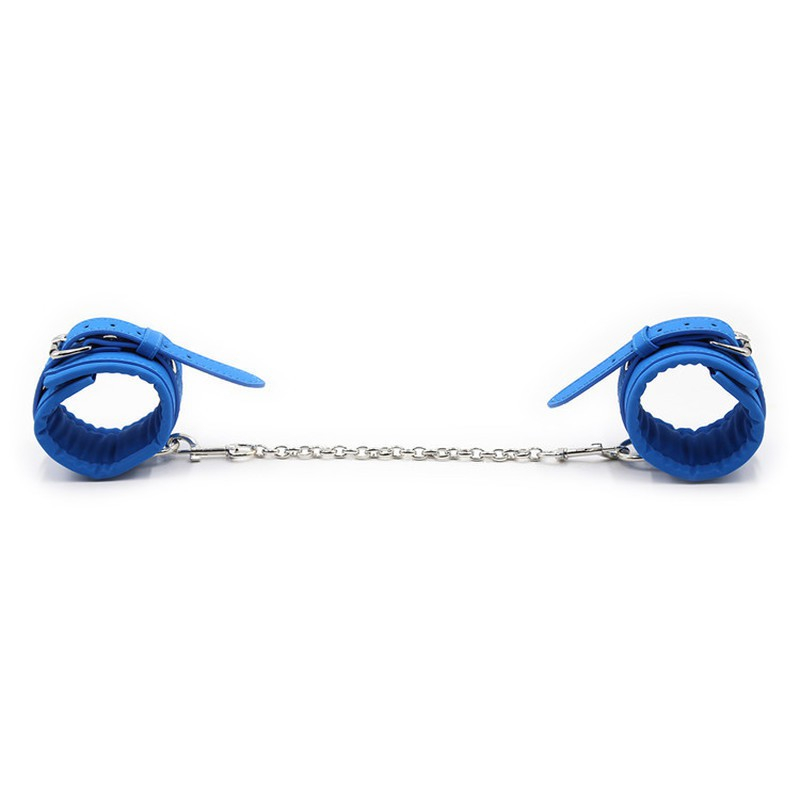 menottes bleues 7