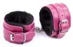 menottes de poignets furcuffs noir rose