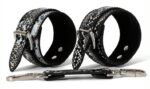 menottes de poignets snakine noir argente