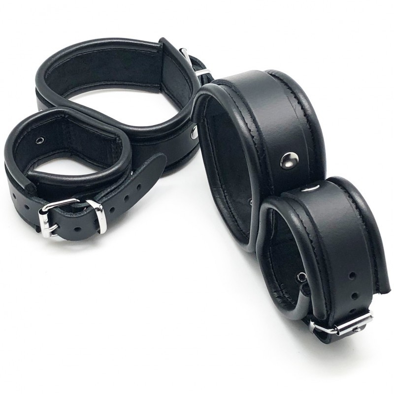 menottes de retenue chevilles mains en cuir 4