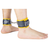 menottes en cuir pour chevilles noir jaune 1 scaled