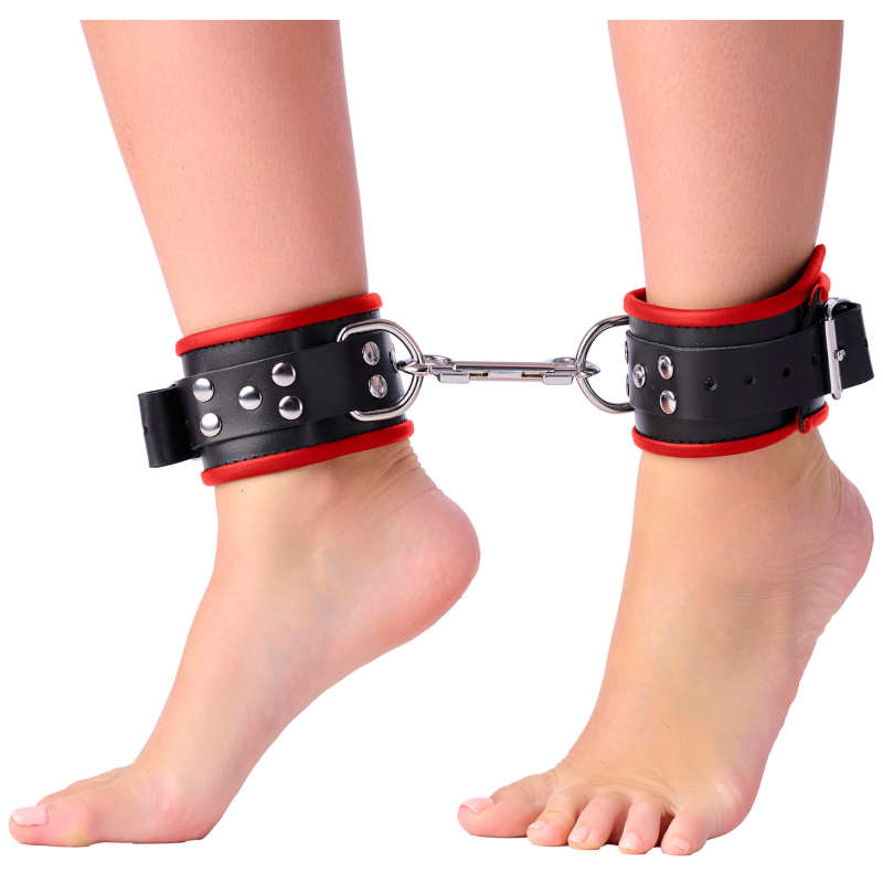 menottes en cuir pour les chevilles noir rouge 2 scaled