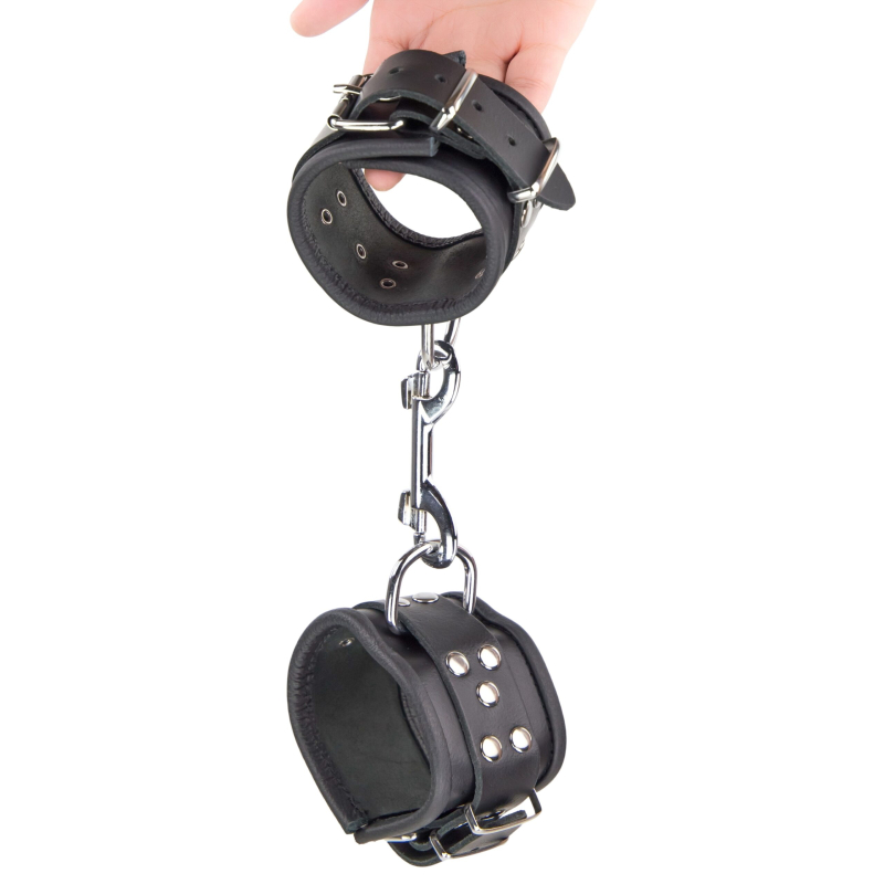 menottes en cuir pour les poignets noir 7 scaled