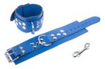 menottes en cuir ultra bleues 3 scaled