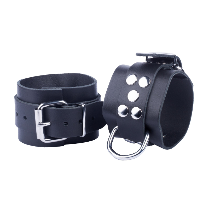 menottes en cuir ultra noires scaled