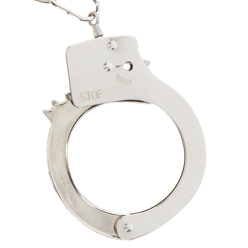 menottes en metal fun cuffs argentees 1