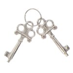 menottes en metal fun cuffs argentees 2