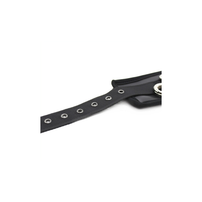 menottes fur line noir 4