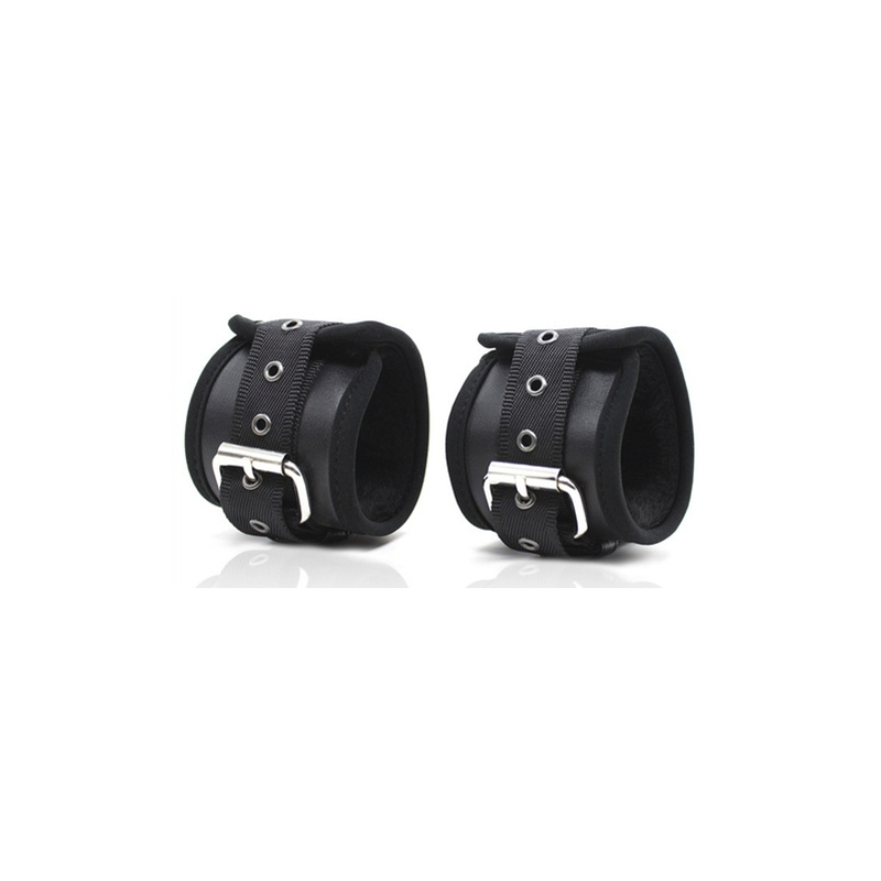 menottes fur line noir