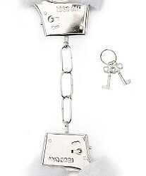 menottes furry blanches